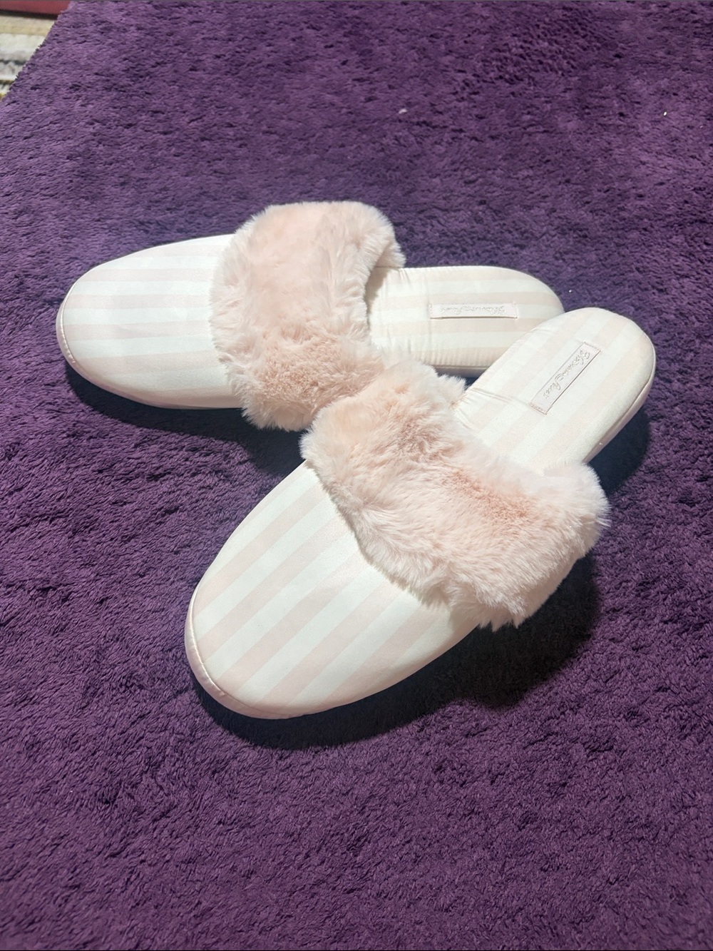 Victoria's Secret Blush Pink Faux-Fur Stripe Slide Slippers